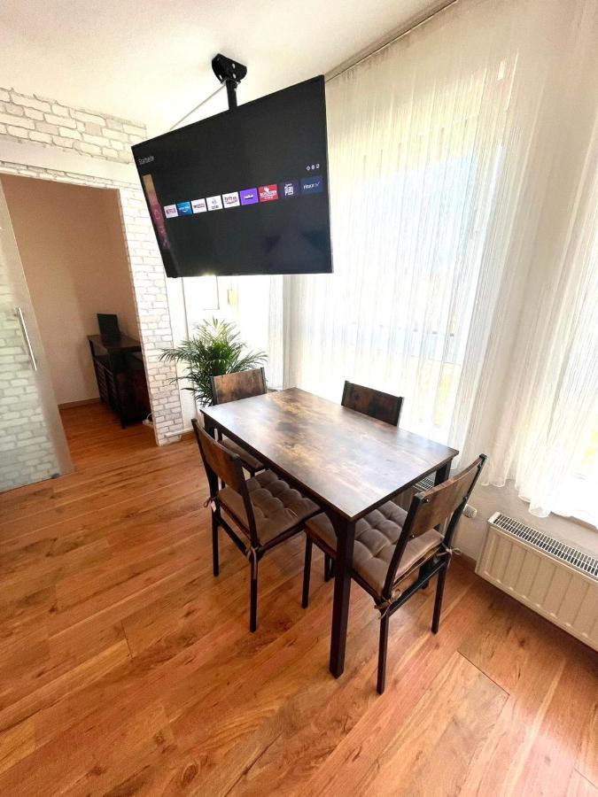 Apartment Im Stadtzentrum Mit W-Lan Home Sweet Home Fürth Kültér fotó